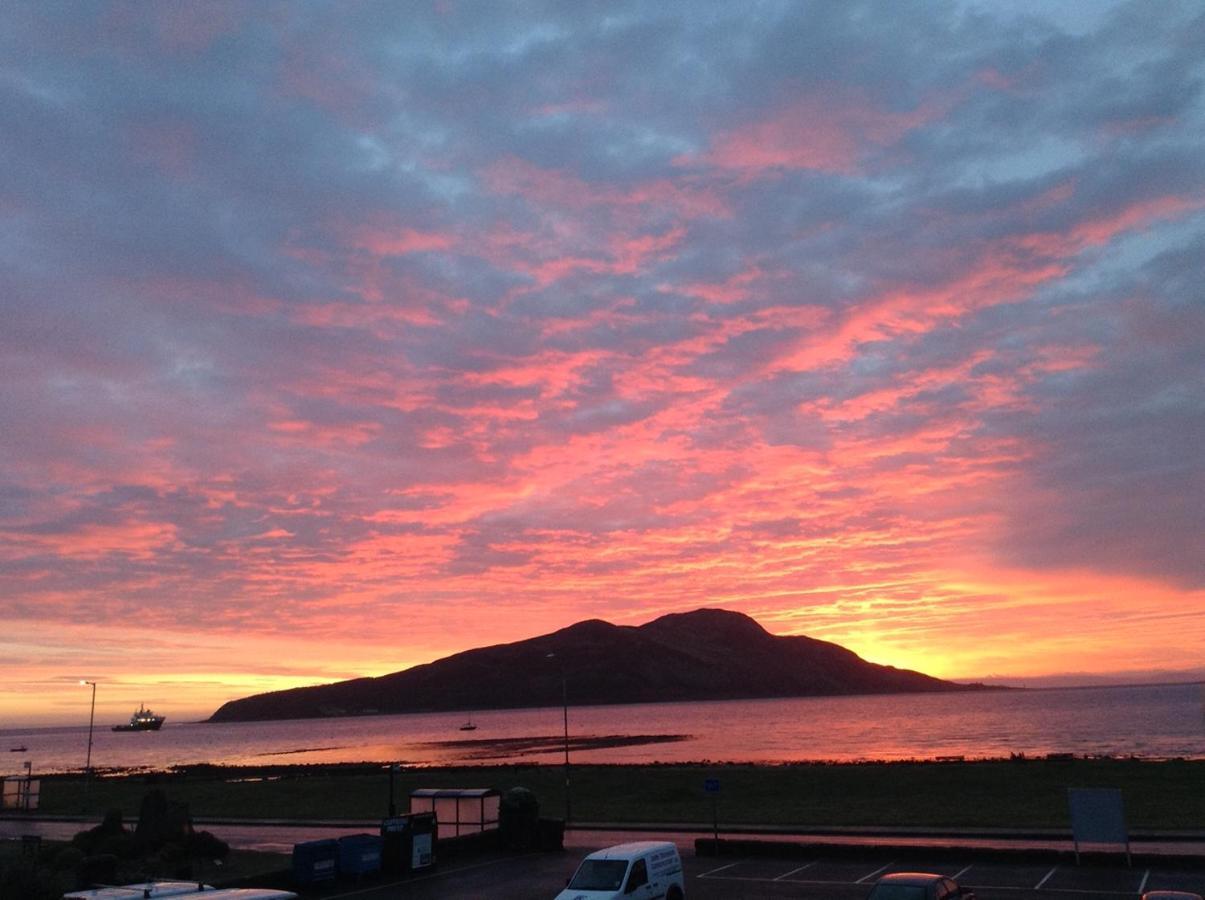 Вілла Eilean View Lamlash Екстер'єр фото